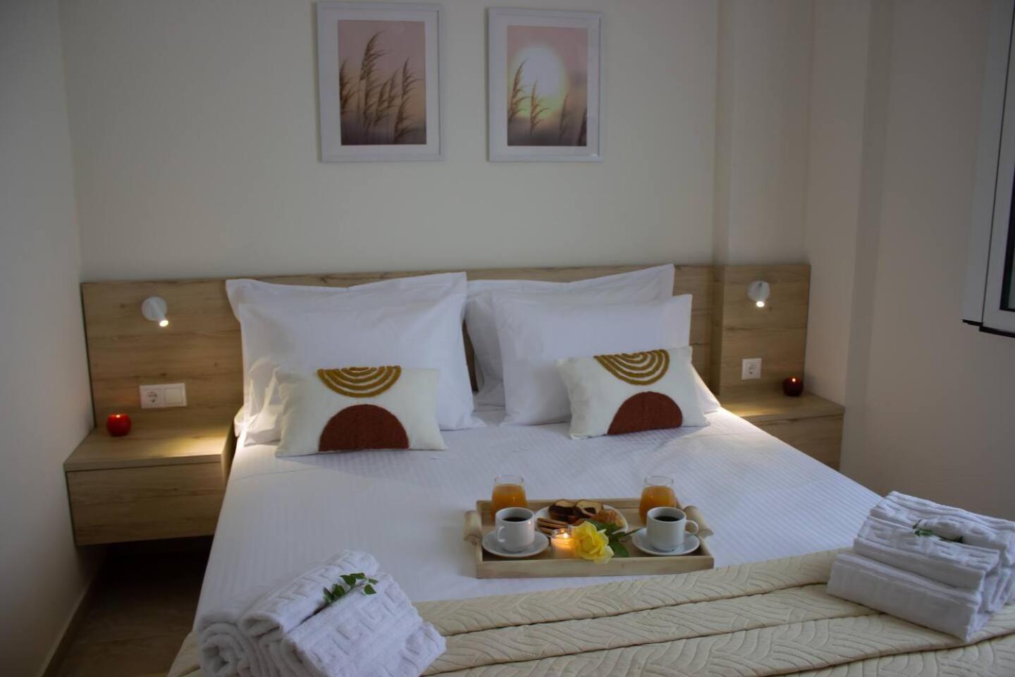 Maistro Suites With Pool, Matala エクステリア 写真
