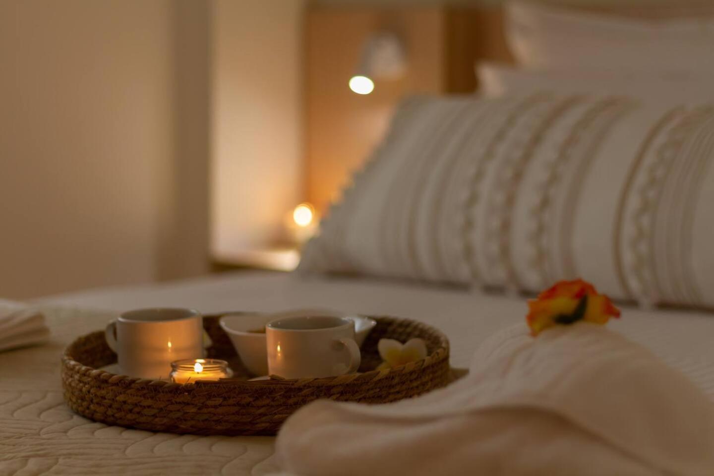 Maistro Suites With Pool, Matala エクステリア 写真