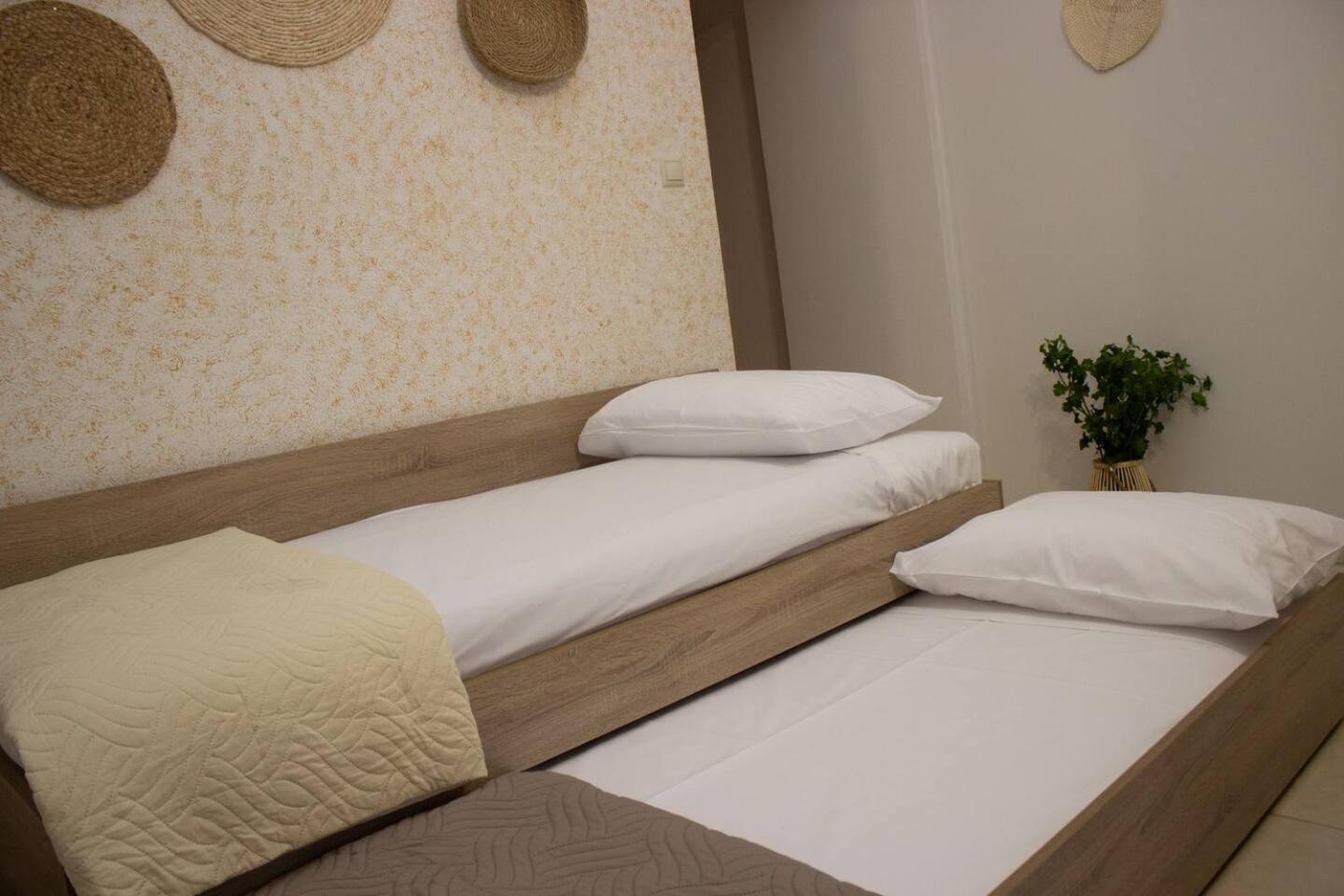 Maistro Suites With Pool, Matala エクステリア 写真